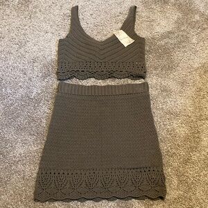 Hem & Thread dark olive skirt and tank crochet set size small NWT